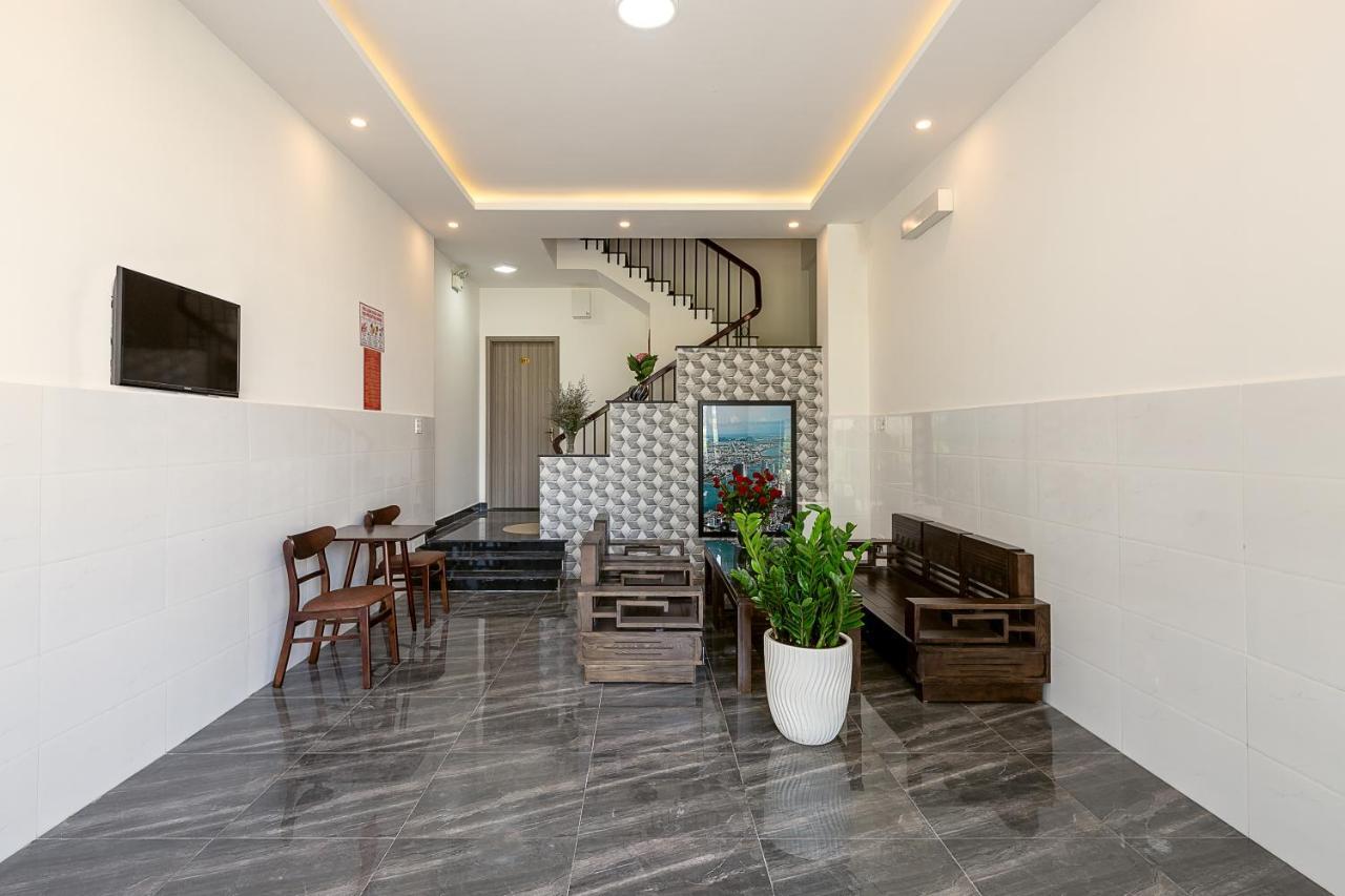 Van Apartment Дананг Екстериор снимка